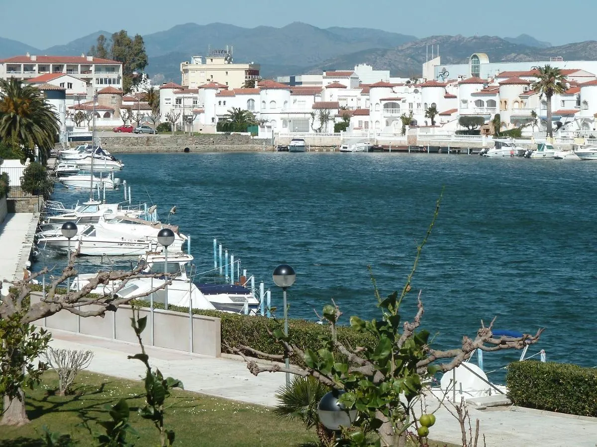Apartamento vistas a la marina ref 232 Ampuriabrava España